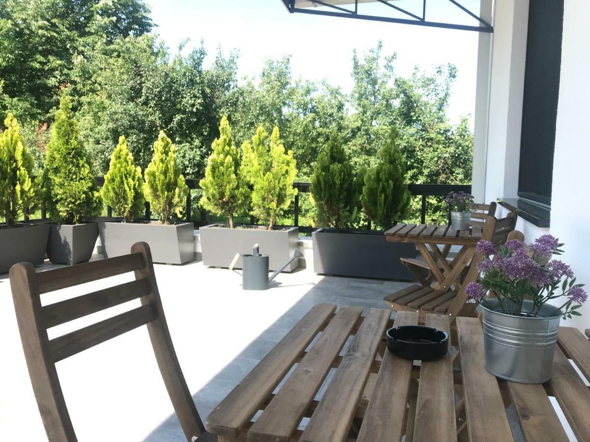 Grocka Apartmani & Rooms Esterno foto